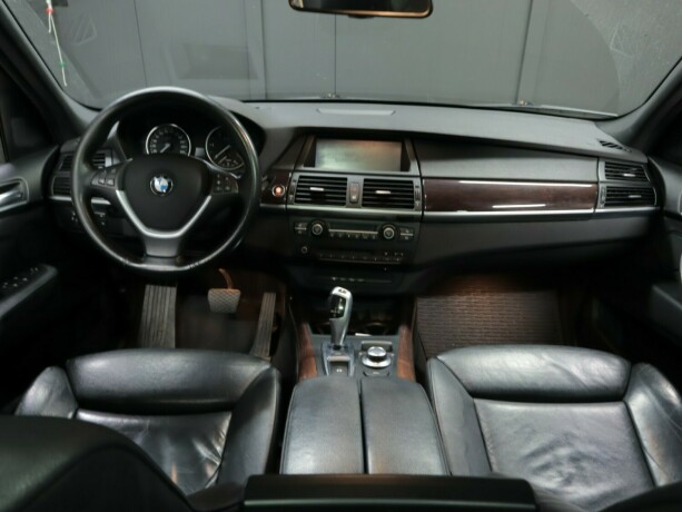 bmw-x5-diesel-2009-big-8