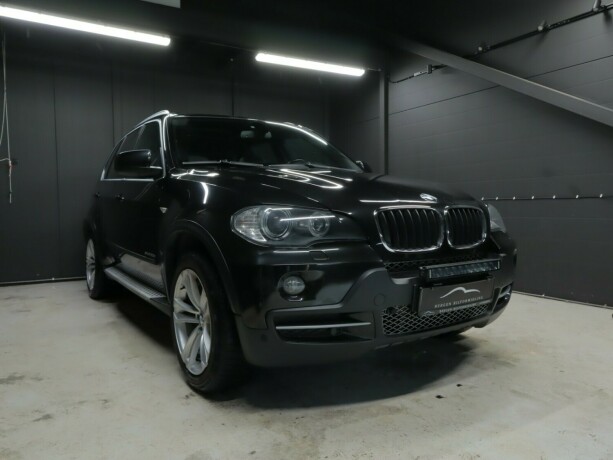 bmw-x5-diesel-2009-big-0