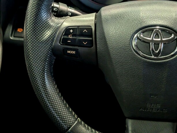 toyota-rav4-diesel-2011-big-24