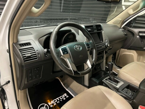 toyota-land-cruiser-diesel-2010-big-11