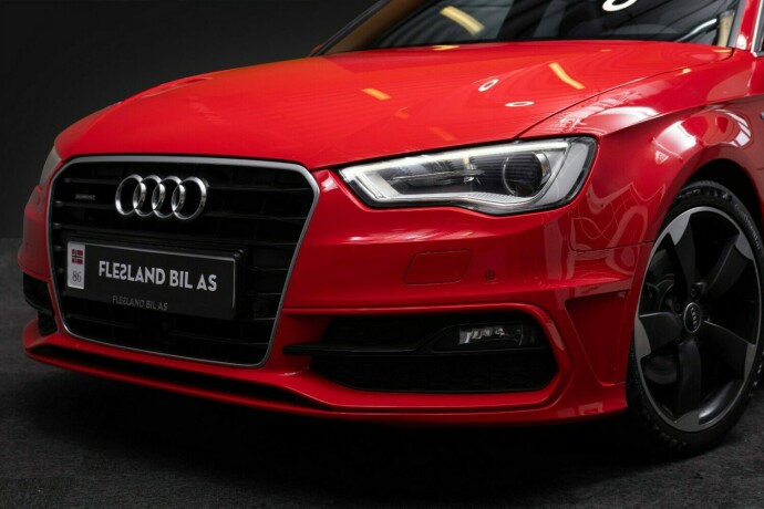 audi-a3-bensin-2013-big-2