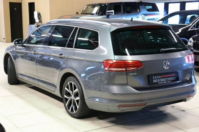 volkswagen-passat-bensin-2015-big-1