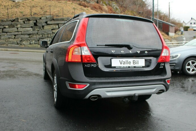 volvo-xc-70-diesel-2011-big-2