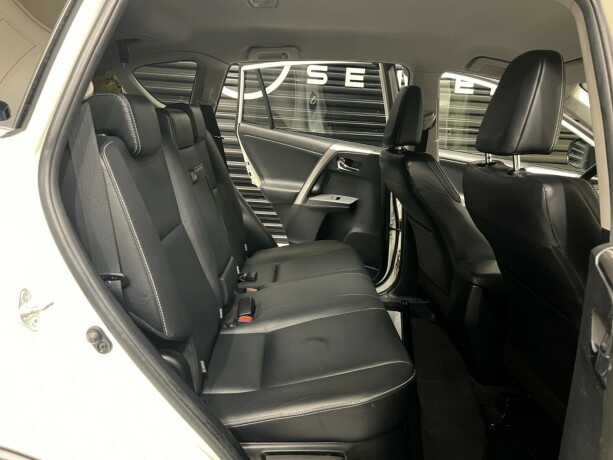 toyota-rav4-elektrisitetbensin-2018-big-31