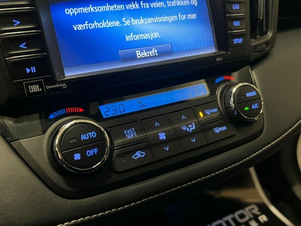 toyota-rav4-elektrisitetbensin-2018-big-23