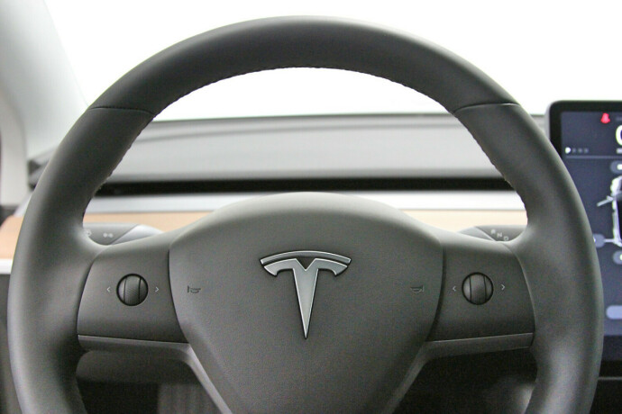 tesla-model-3-elektrisitet-2019-big-5