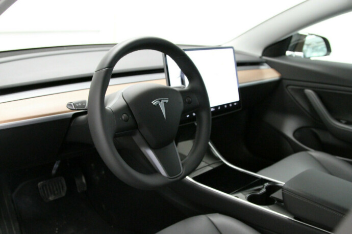 tesla-model-3-elektrisitet-2019-big-7