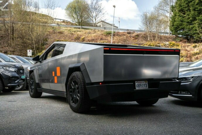 tesla-cybertruck-elektrisitet-2024-big-13