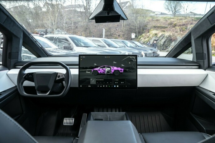 tesla-cybertruck-elektrisitet-2024-big-37