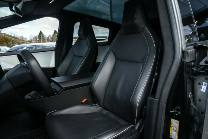 tesla-cybertruck-elektrisitet-2024-big-24