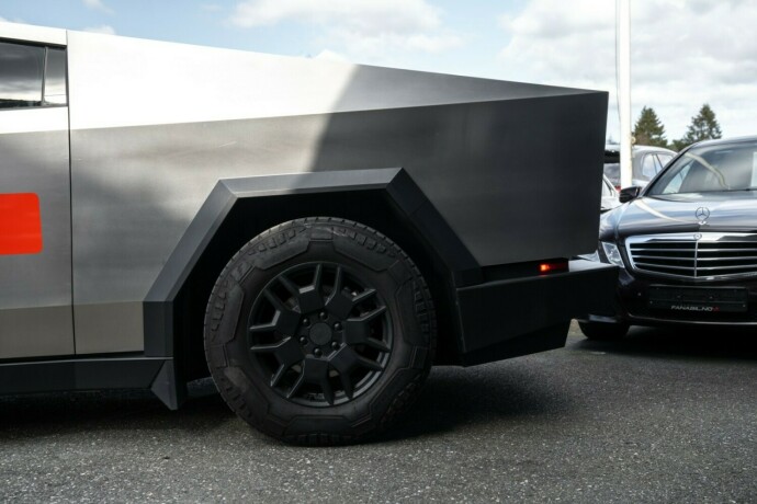 tesla-cybertruck-elektrisitet-2024-big-9