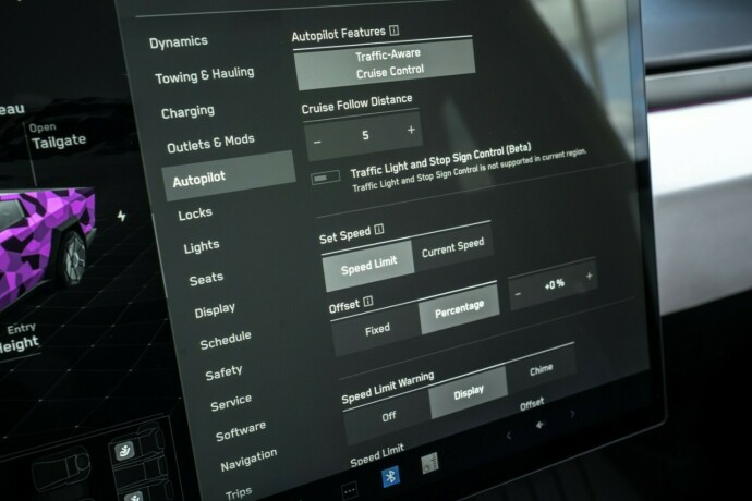 tesla-cybertruck-elektrisitet-2024-big-31