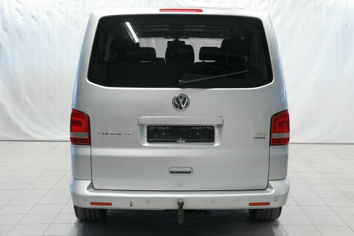 volkswagen-caravelle-diesel-2012-big-3