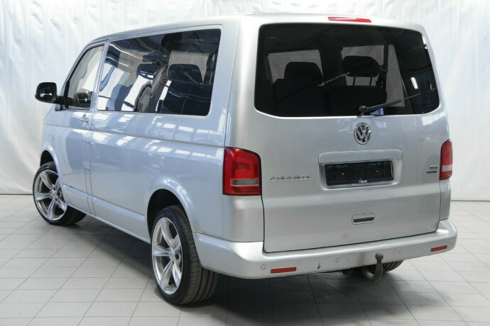 volkswagen-caravelle-diesel-2012-big-4