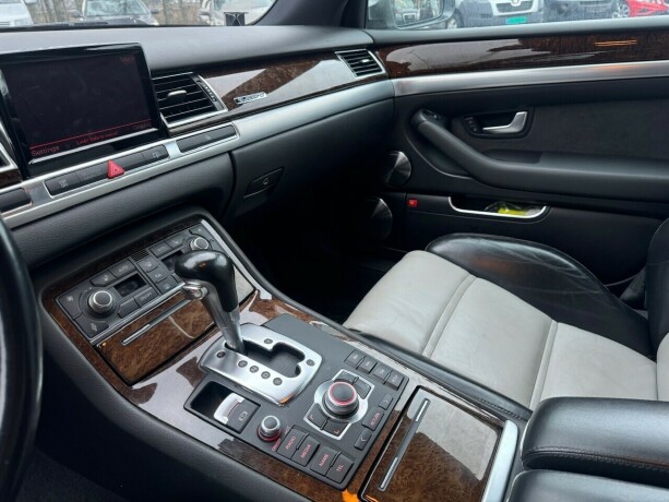 audi-a8-diesel-2007-big-15