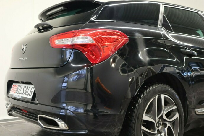 citroen-ds5-diesel-2015-big-11