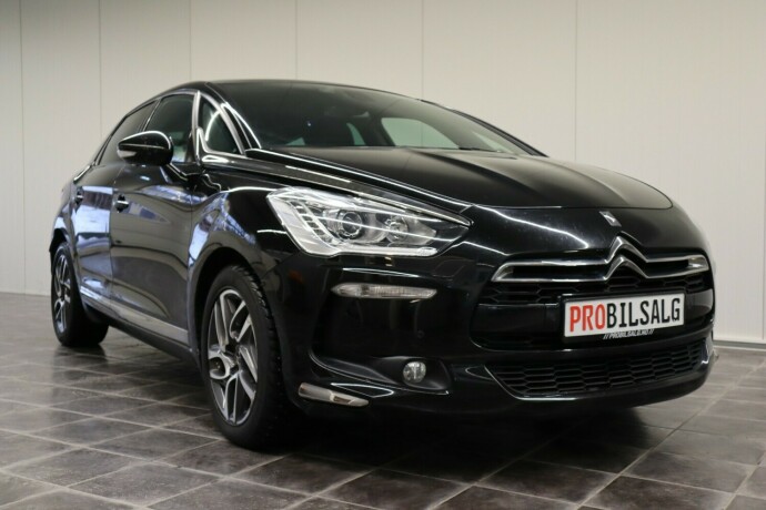 citroen-ds5-diesel-2015-big-1