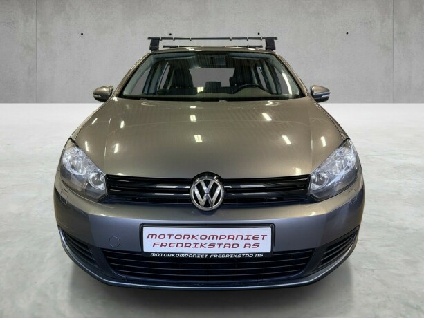 volkswagen-golf-diesel-2010-big-8