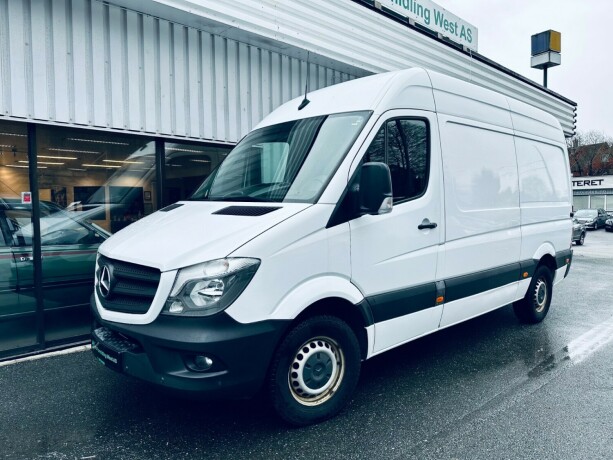 mercedes-benz-sprinter-diesel-2018-big-1