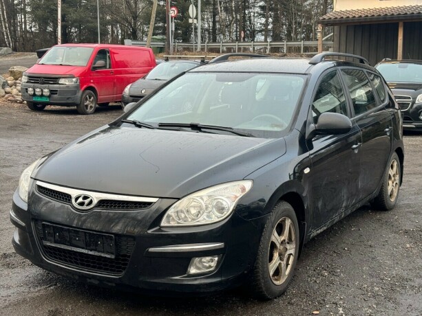 hyundai-i30-diesel-2008-big-2