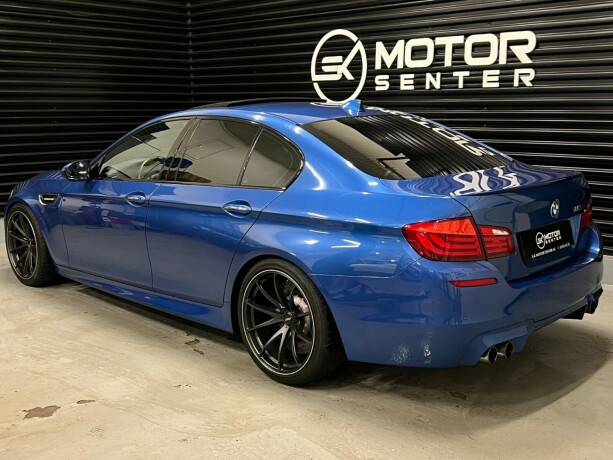 bmw-m5-bensin-2012-big-2