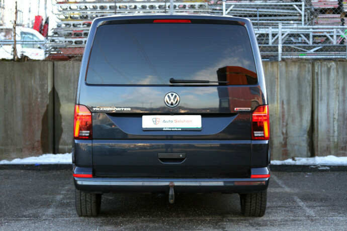 volkswagen-transporter-diesel-2020-big-3