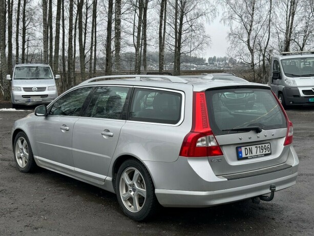 volvo-v70-diesel-2012-big-4