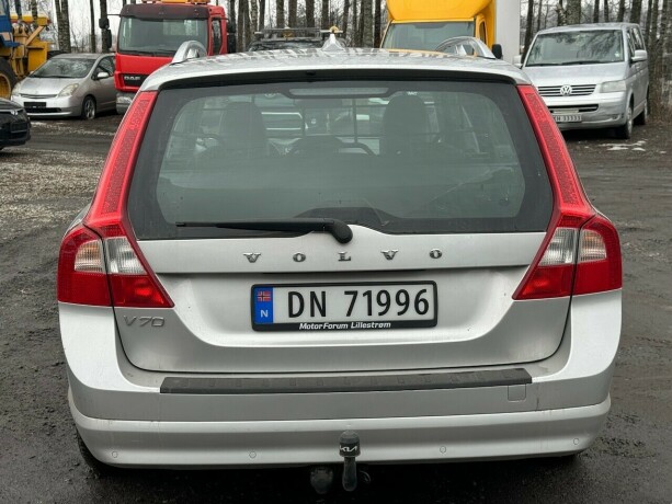 volvo-v70-diesel-2012-big-5