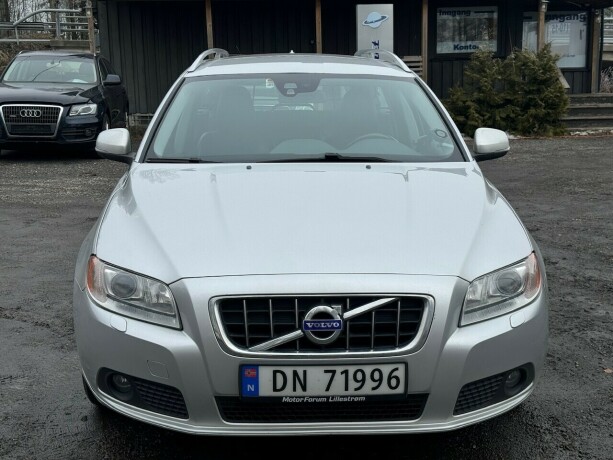 volvo-v70-diesel-2012-big-1