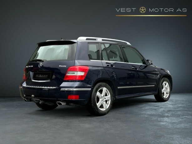 mercedes-benz-glk-diesel-2012-big-7