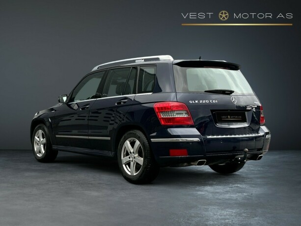 mercedes-benz-glk-diesel-2012-big-4