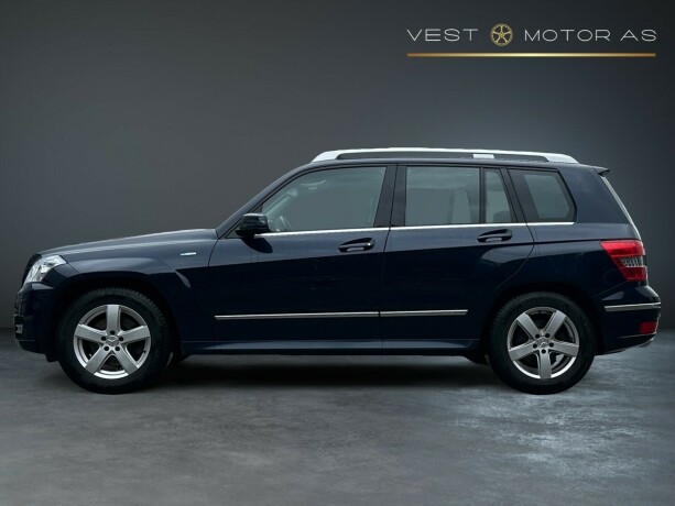 mercedes-benz-glk-diesel-2012-big-3