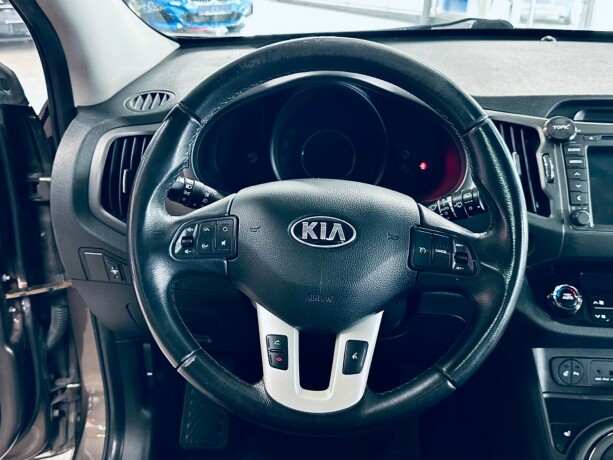 kia-sportage-diesel-2013-big-11