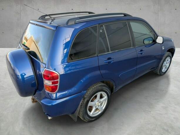 toyota-rav4-bensin-2004-big-7