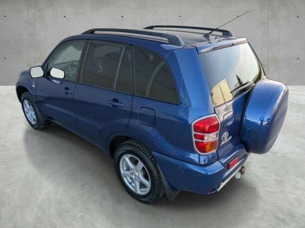 toyota-rav4-bensin-2004-big-6