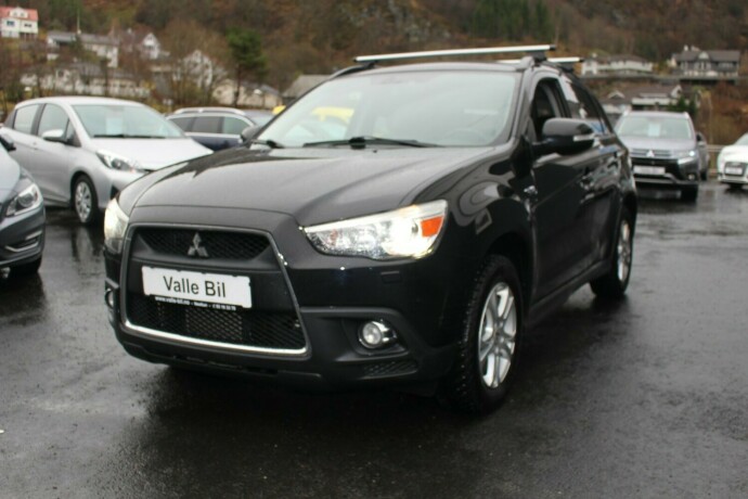 mitsubishi-asx-diesel-2011-big-1