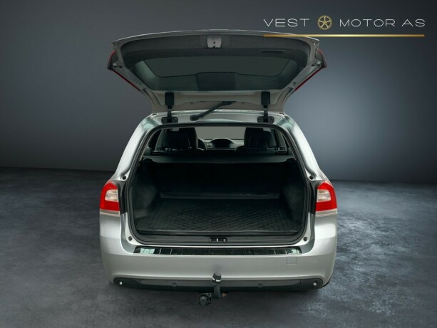 volvo-v70-diesel-2014-big-6