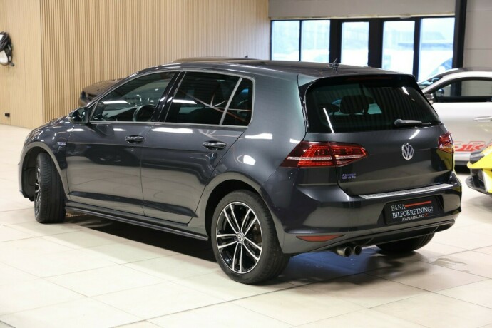 volkswagen-golf-elektrisitetbensin-2015-big-1