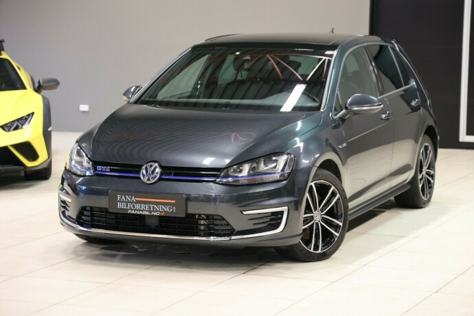 volkswagen-golf-elektrisitetbensin-2015-big-0