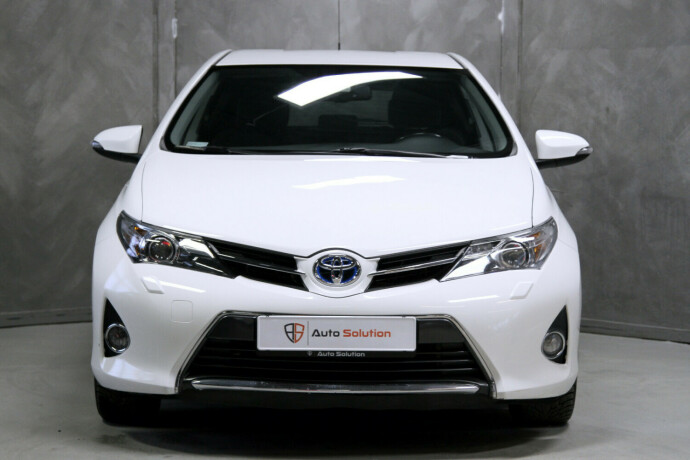 toyota-auris-bensin-2015-big-23