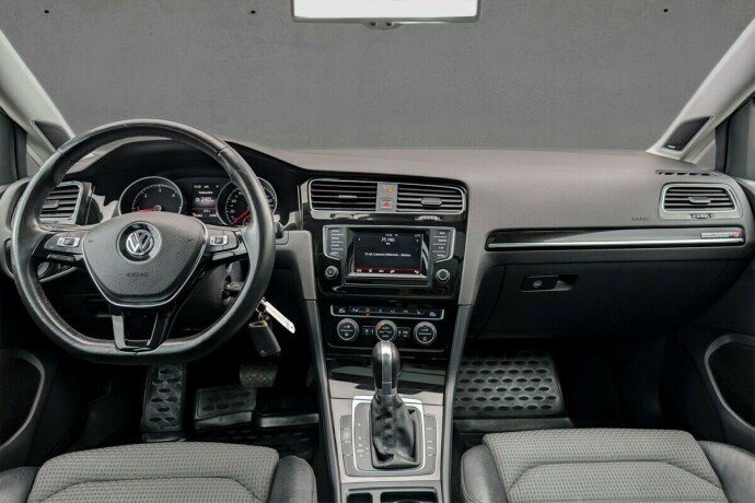 volkswagen-golf-diesel-2015-big-13