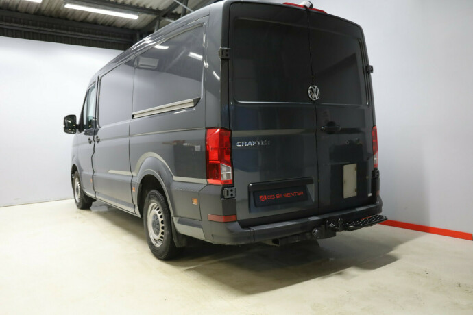 volkswagen-crafter-diesel-2020-big-3