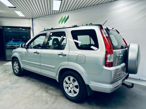 honda-cr-v-bensin-2006-big-5