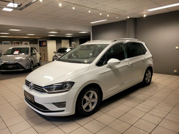 volkswagen-golf-sportsvan-bensin-2016-big-8