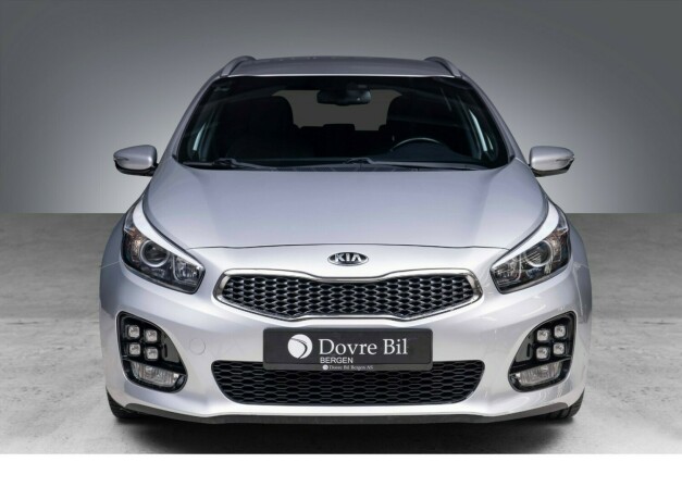 kia-cee039d-bensin-2018-big-6