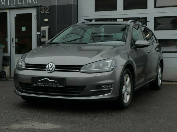 volkswagen-golf-bensin-2014-big-2