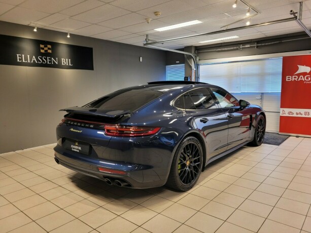 porsche-panamera-elektrisitetbensin-2018-big-3