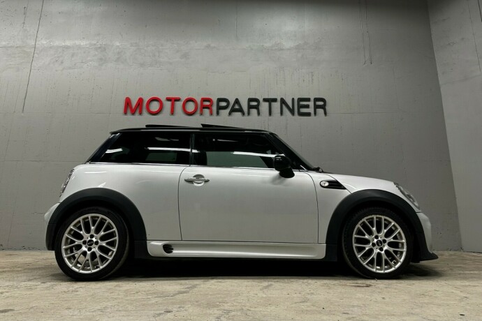 mini-cooper-diesel-2012-big-8