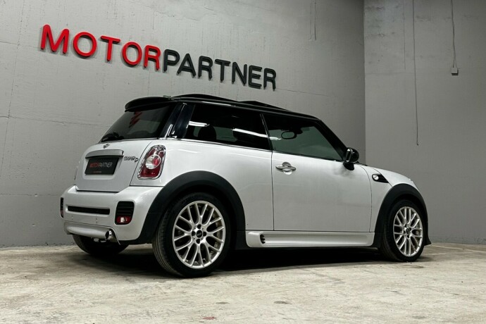 mini-cooper-diesel-2012-big-7