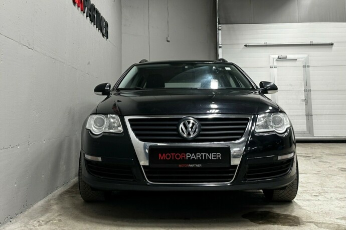 volkswagen-passat-diesel-2010-big-1